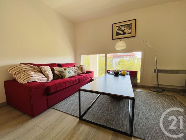 Appartement F5 à vendre - 4 pièces - 84.0 m2 - ANGLET - 64 - AQUITAINE - Century 21 Indarra Appartement F5 à vendre - 4 pièces - 84.0 m2 - ANGLET - 64 - AQUITAINE - Century 21 Indarra