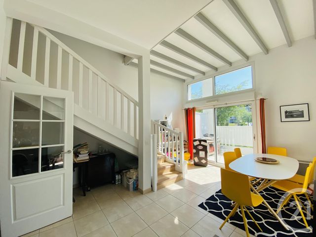 Appartement F5 à vendre - 4 pièces - 84.0 m2 - ANGLET - 64 - AQUITAINE - Century 21 Indarra Appartement F5 à vendre - 4 pièces - 84.0 m2 - ANGLET - 64 - AQUITAINE - Century 21 Indarra