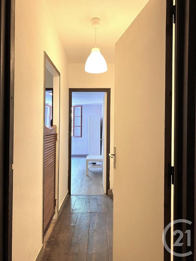 Studio à vendre - 1 pièce - 38.72 m2 - BAYONNE - 64 - AQUITAINE - Century 21 Indarra Studio à vendre - 1 pièce - 38.72 m2 - BAYONNE - 64 - AQUITAINE - Century 21 Indarra