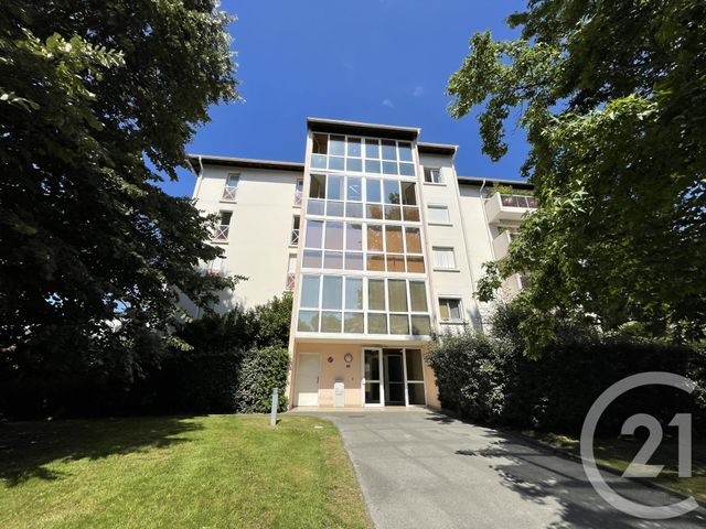 Afficher la photo en grand Appartement T1 à vendre - 1 pièce - 33.97 m2 - ANGLET - 64 - AQUITAINE - Century 21 Indarra