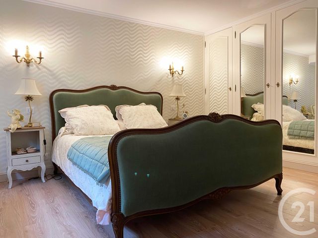 Afficher la photo en grand maison à vendre - 9 pièces - 222.59 m2 - ANGLET - 64 - AQUITAINE - Century 21 Indarra