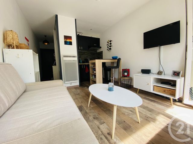 Afficher la photo en grand Studio à vendre - 1 pièce - 20.5 m2 - ANGLET - 64 - AQUITAINE - Century 21 Indarra
