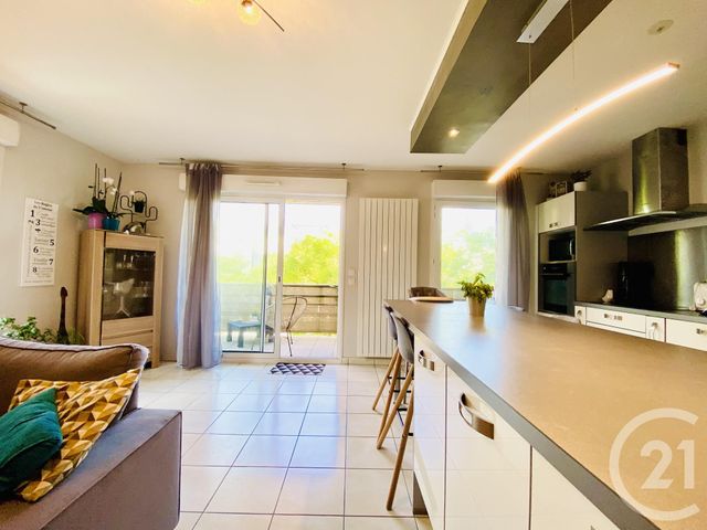 Afficher la photo en grand Appartement T3 à vendre - 3 pièces - 68.0 m2 - ANGLET - 64 - AQUITAINE - Century 21 Indarra