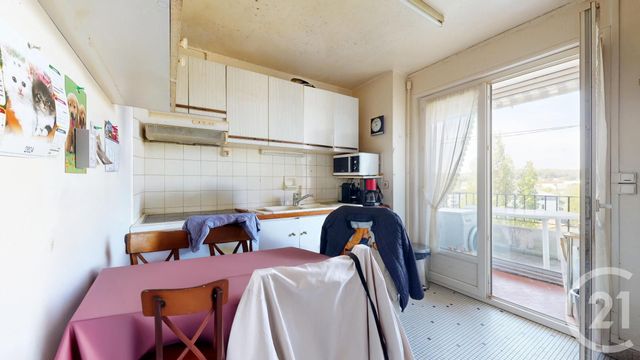 Appartement T4 à vendre - 4 pièces - 87.44 m2 - ANGLET - 64 - AQUITAINE - Century 21 Indarra