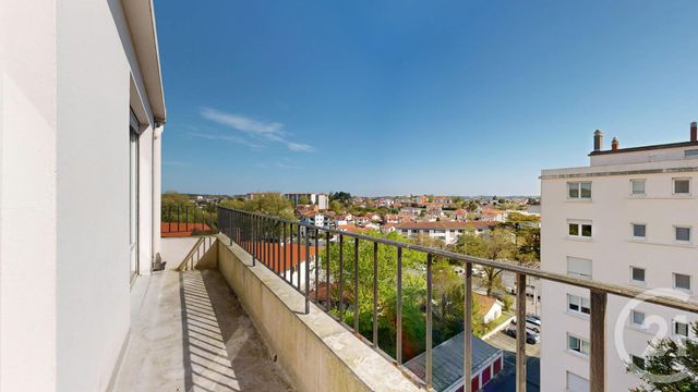 Appartement T4 à vendre - 4 pièces - 87.44 m2 - ANGLET - 64 - AQUITAINE - Century 21 Indarra
