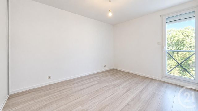 Appartement T3 à vendre - 3 pièces - 67.58 m2 - ANGLET - 64 - AQUITAINE - Century 21 Indarra