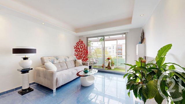 Appartement T4 à vendre - 4 pièces - 84.42 m2 - ANGLET - 64 - AQUITAINE - Century 21 Indarra