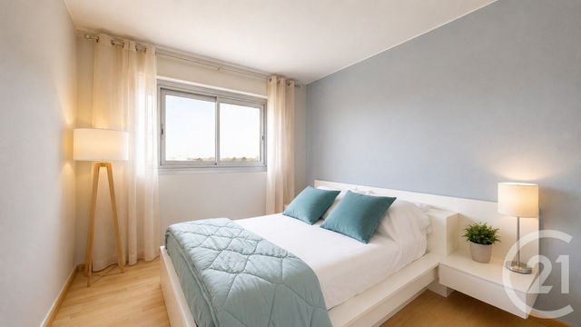 Appartement T4 à vendre - 4 pièces - 84.42 m2 - ANGLET - 64 - AQUITAINE - Century 21 Indarra