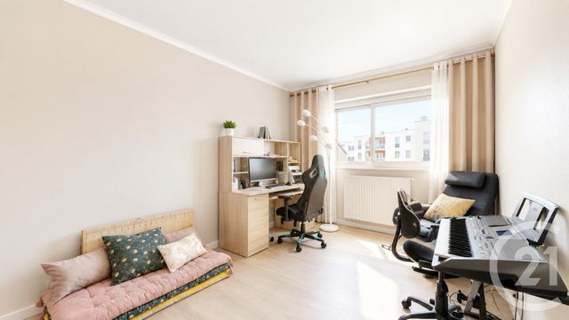 Appartement T4 à vendre - 4 pièces - 84.42 m2 - ANGLET - 64 - AQUITAINE - Century 21 Indarra