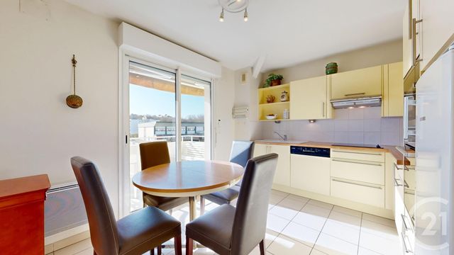 Appartement T3 à vendre - 3 pièces - 91.7 m2 - ANGLET - 64 - AQUITAINE - Century 21 Indarra