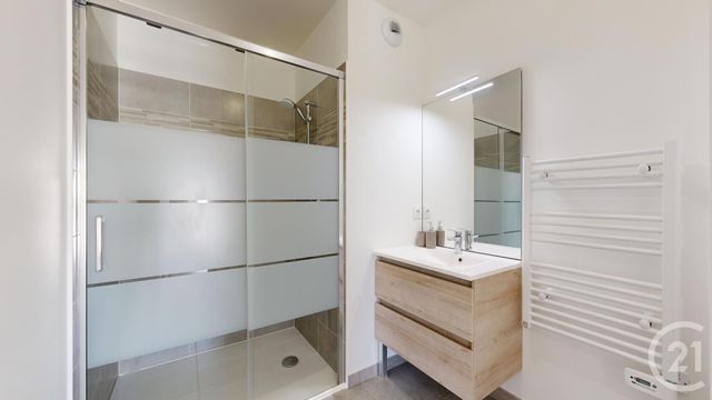 Appartement T3 à vendre - 3 pièces - 56.64 m2 - ANGLET - 64 - AQUITAINE - Century 21 Indarra