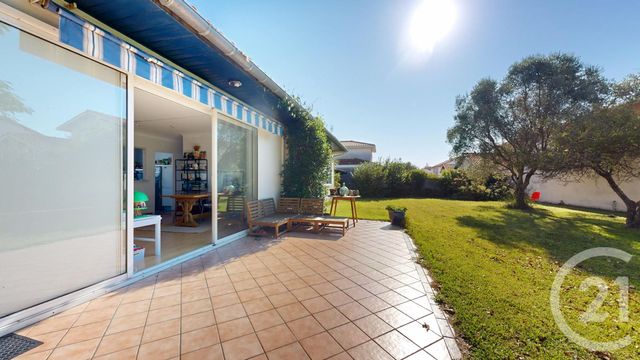 maison à vendre - 4 pièces - 86.0 m2 - ANGLET - 64 - AQUITAINE - Century 21 Indarra