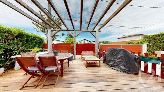 maison à vendre - 4 pièces - 88.33 m2 - ANGLET - 64 - AQUITAINE - Century 21 Indarra