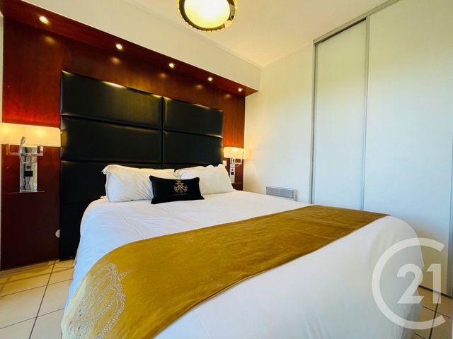 Appartement T2 à vendre - 2 pièces - 32.41 m2 - ANGLET - 64 - AQUITAINE - Century 21 Indarra