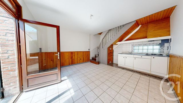 Appartement T4 à vendre - 4 pièces - 69.71 m2 - ST VINCENT DE TYROSSE - 40 - AQUITAINE - Century 21 Indarra