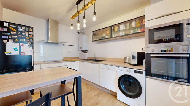 Appartement T3 à vendre - 3 pièces - 67.33 m2 - ANGLET - 64 - AQUITAINE - Century 21 Indarra