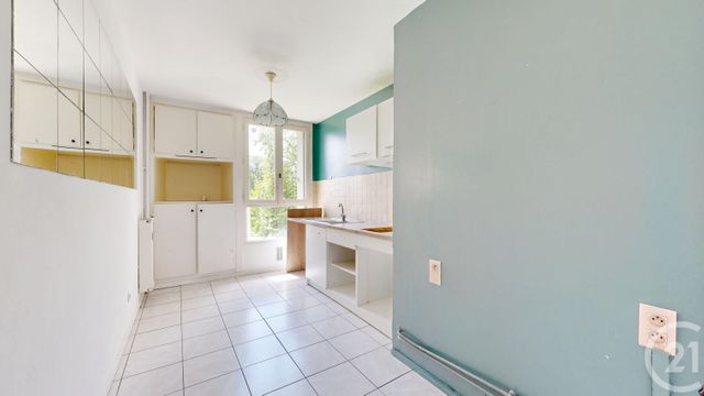 Appartement T4 à vendre - 4 pièces - 74.0 m2 - BAYONNE - 64 - AQUITAINE - Century 21 Indarra