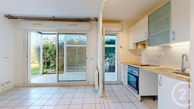 Appartement T2 à vendre - 2 pièces - 43.88 m2 - ANGLET - 64 - AQUITAINE - Century 21 Indarra