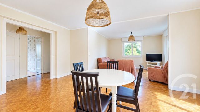 Appartement T4 à vendre - 4 pièces - 86.17 m2 - ANGLET - 64 - AQUITAINE - Century 21 Indarra
