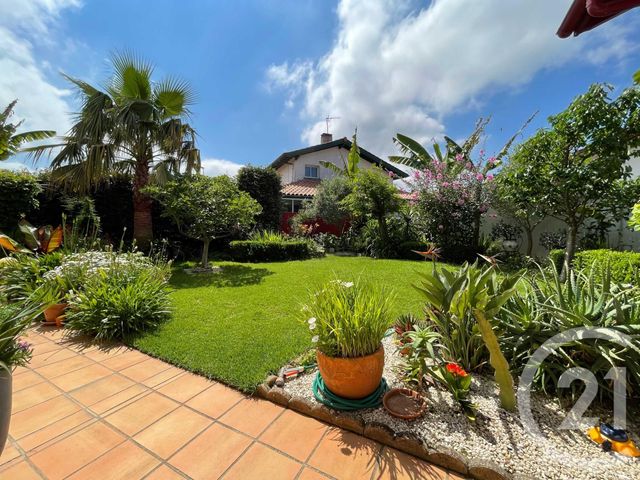 Afficher la photo en grand maison à vendre - 5 pièces - 142.47 m2 - ANGLET - 64 - AQUITAINE - Century 21 Indarra