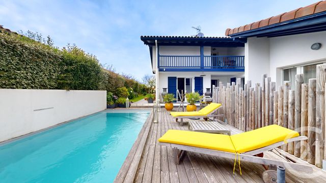 maison à vendre - 8 pièces - 166.62 m2 - ST JEAN DE LUZ - 64 - AQUITAINE - Century 21 Indarra