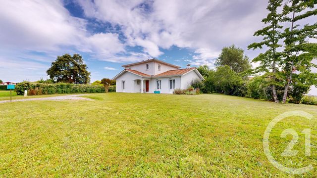 maison à vendre - 6 pièces - 161.92 m2 - ST MARTIN DE HINX - 40 - AQUITAINE - Century 21 Indarra