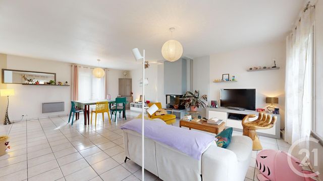 maison à vendre - 6 pièces - 161.92 m2 - ST MARTIN DE HINX - 40 - AQUITAINE - Century 21 Indarra