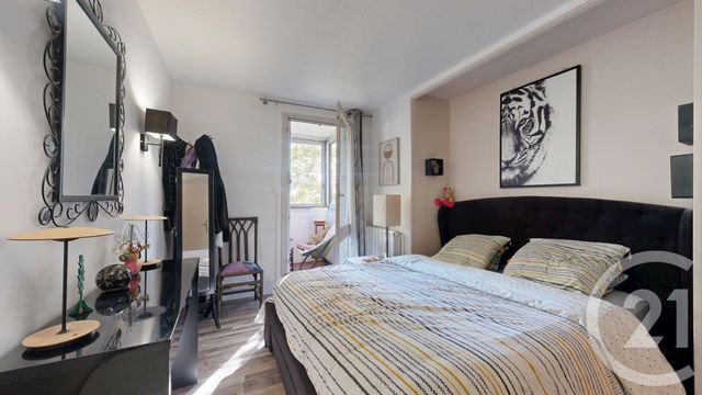 Appartement T4 à vendre - 4 pièces - 77.31 m2 - ANGLET - 64 - AQUITAINE - Century 21 Indarra