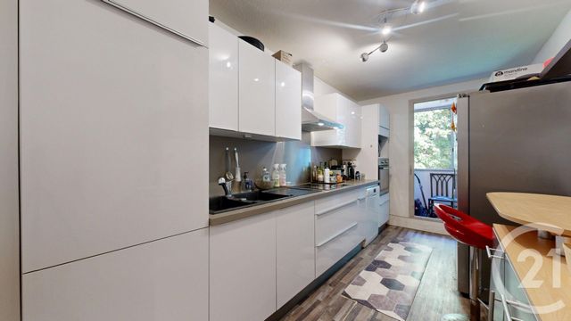 Appartement T4 à vendre - 4 pièces - 77.31 m2 - ANGLET - 64 - AQUITAINE - Century 21 Indarra