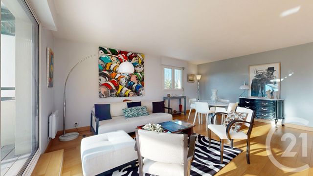 Appartement T3 à vendre - 3 pièces - 76.43 m2 - ANGLET - 64 - AQUITAINE - Century 21 Indarra