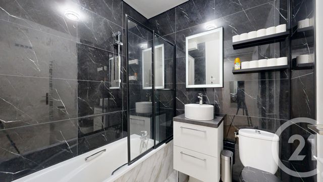 Appartement T2 à vendre - 2 pièces - 35.0 m2 - ANGLET - 64 - AQUITAINE - Century 21 Indarra