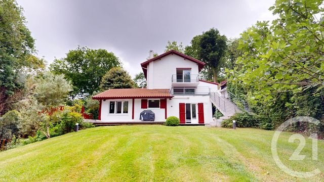 Afficher la photo en grand maison à vendre - 8 pièces - 241.71 m2 - ARCANGUES - 64 - AQUITAINE - Century 21 Indarra