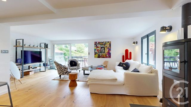Afficher la photo en grand maison à vendre - 8 pièces - 241.71 m2 - ARCANGUES - 64 - AQUITAINE - Century 21 Indarra