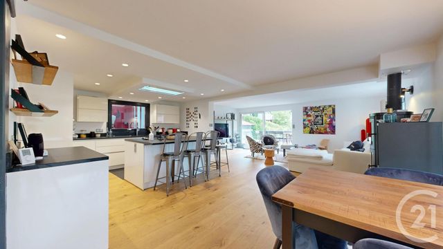 Afficher la photo en grand maison à vendre - 8 pièces - 241.71 m2 - ARCANGUES - 64 - AQUITAINE - Century 21 Indarra