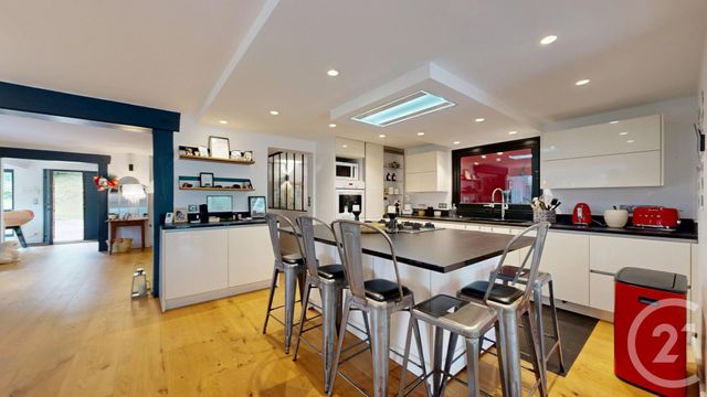 Afficher la photo en grand maison à vendre - 8 pièces - 241.71 m2 - ARCANGUES - 64 - AQUITAINE - Century 21 Indarra