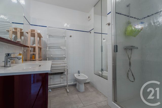 Appartement T2 à vendre - 2 pièces - 54.47 m2 - ANGLET - 64 - AQUITAINE - Century 21 Indarra