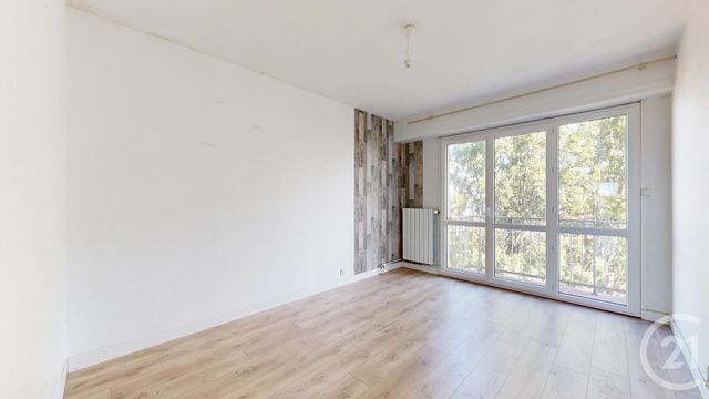 Afficher la photo en grand Appartement T3 à vendre - 3 pièces - 75.33 m2 - ANGLET - 64 - AQUITAINE - Century 21 Indarra