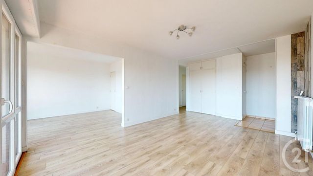 Afficher la photo en grand Appartement T3 à vendre - 3 pièces - 75.33 m2 - ANGLET - 64 - AQUITAINE - Century 21 Indarra