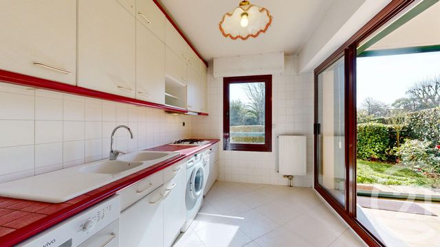 Appartement F2 à vendre - 2 pièces - 58.16 m2 - ANGLET - 64 - AQUITAINE - Century 21 Indarra