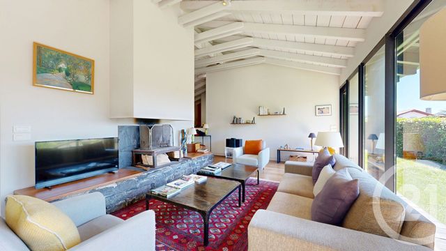 Afficher la photo en grand maison à vendre - 5 pièces - 179.0 m2 - SARE - 64 - AQUITAINE - Century 21 Indarra