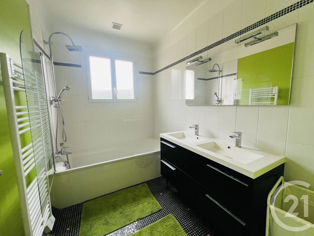 maison à louer - 4 pièces - 109.0 m2 - ANGLET - 64 - AQUITAINE - Century 21 Indarra