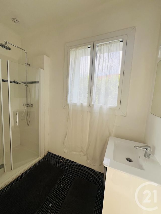 maison à louer - 4 pièces - 109.0 m2 - ANGLET - 64 - AQUITAINE - Century 21 Indarra