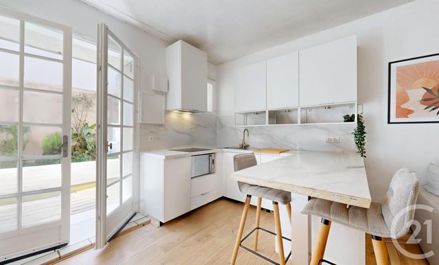 Afficher la photo en grand Appartement Studio à vendre - 1 pièce - 20.78 m2 - ANGLET - 64 - AQUITAINE - Century 21 Indarra