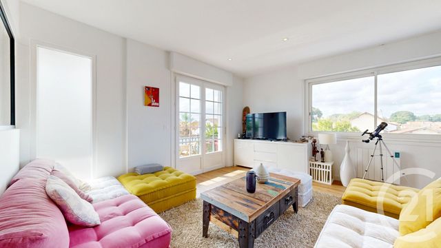 Appartement F5 à vendre - 5 pièces - 111.76 m2 - BOUCAU - 64 - AQUITAINE - Century 21 Indarra