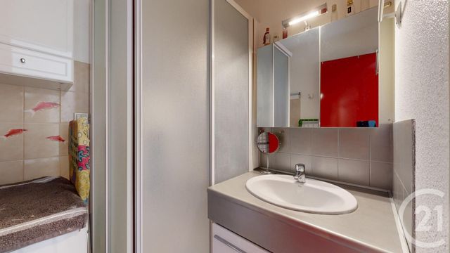 Appartement T2 à vendre - 2 pièces - 29.36 m2 - ANGLET - 64 - AQUITAINE - Century 21 Indarra