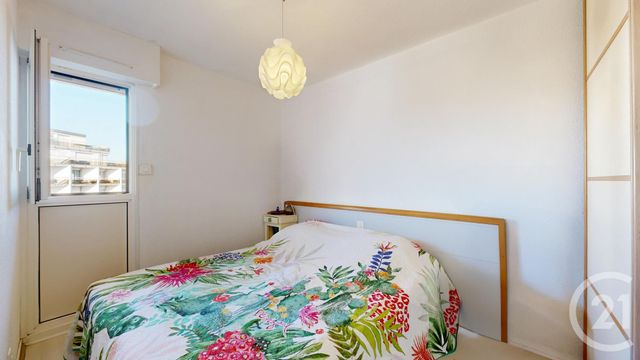 Appartement T2 à vendre - 2 pièces - 29.36 m2 - ANGLET - 64 - AQUITAINE - Century 21 Indarra