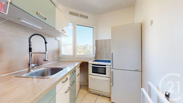 Afficher la photo en grand Appartement F2 bis à vendre - 3 pièces - 76.83 m2 - ANGLET - 64 - AQUITAINE - Century 21 Indarra