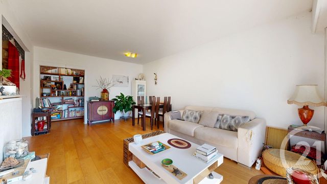 Afficher la photo en grand Appartement F2 bis à vendre - 3 pièces - 76.83 m2 - ANGLET - 64 - AQUITAINE - Century 21 Indarra