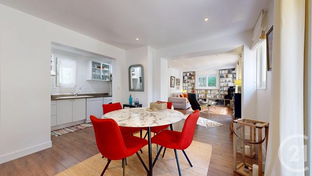 Afficher la photo en grand Appartement T2 à vendre - 2 pièces - 58.86 m2 - BIARRITZ - 64 - AQUITAINE - Century 21 Indarra