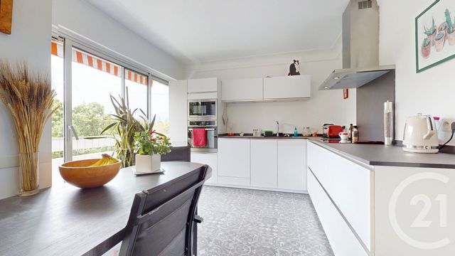 Appartement T3 à vendre - 3 pièces - 108.48 m2 - ANGLET - 64 - AQUITAINE - Century 21 Indarra